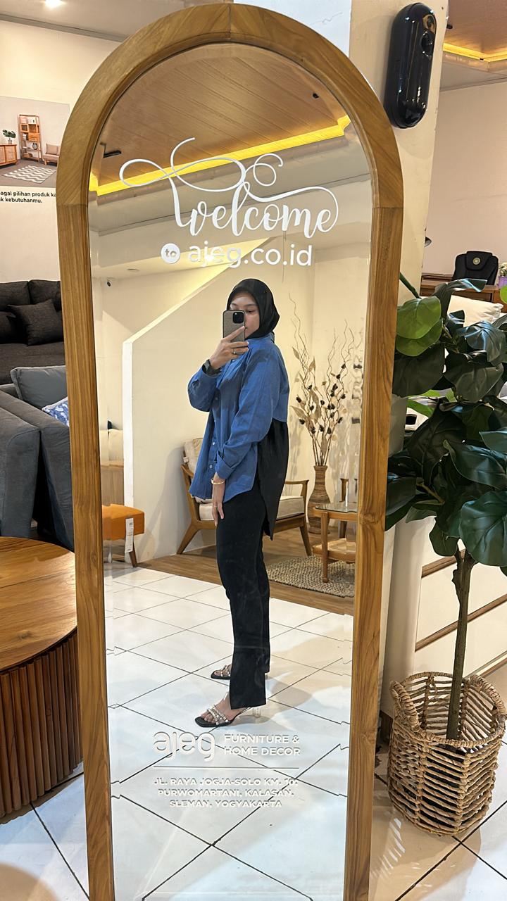 Standing Mirror Kayu Jati