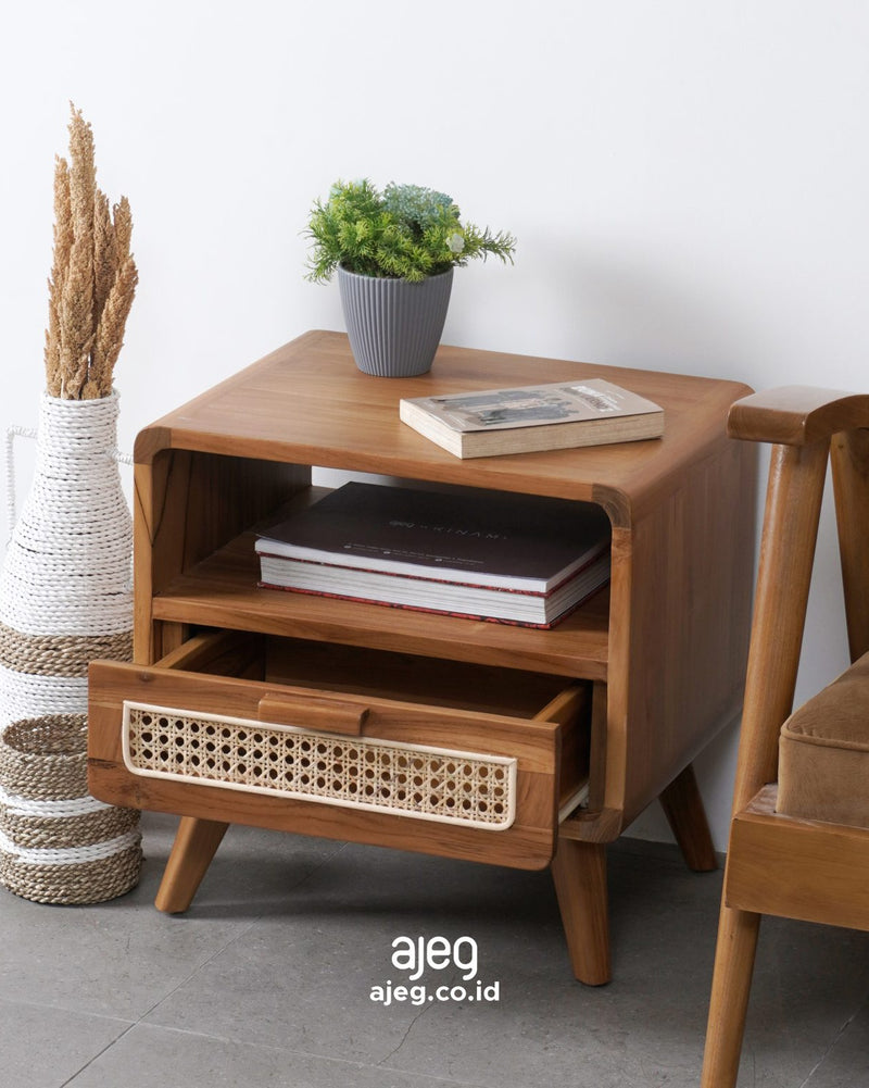 Nakas Gina N2 1 Laci - cover